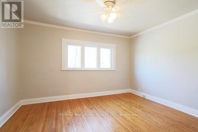 Upper - 1481 Queen Street E, Toronto, Ontario  M4L 1E2 - Photo 14 - E12712638