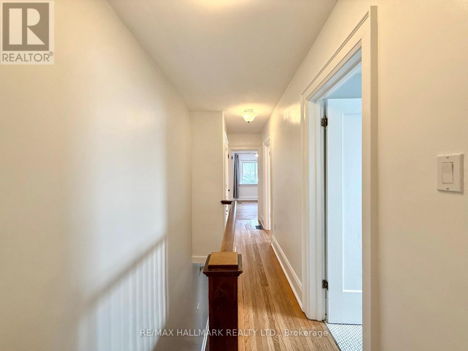 56 Highfield Road N, Toronto, Ontario  M4L 2V1 - Photo 19 - E12712676