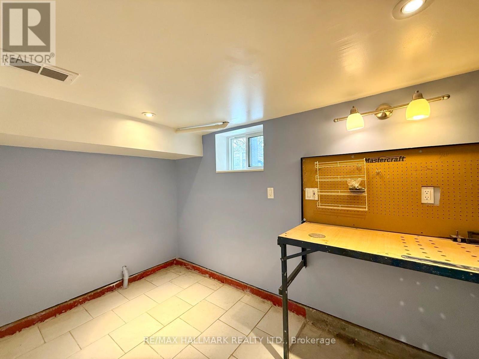 56 Highfield Road N, Toronto, Ontario  M4L 2V1 - Photo 44 - E12712676