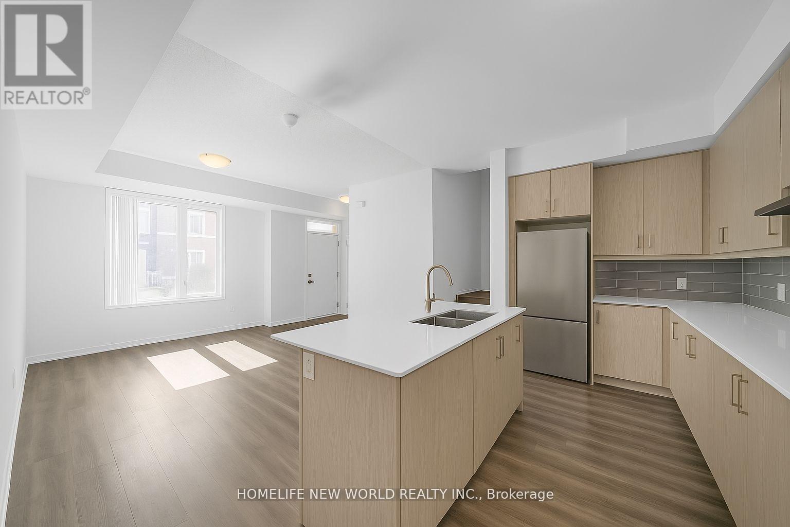 112 - 30 Almond Blossom Mews, Vaughan, Ontario  L4K 0N6 - Photo 5 - N12712548