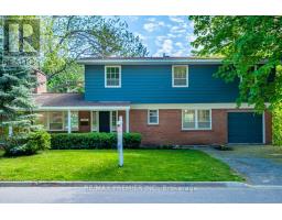 65 WALLACE STREET, Vaughan, Ontario