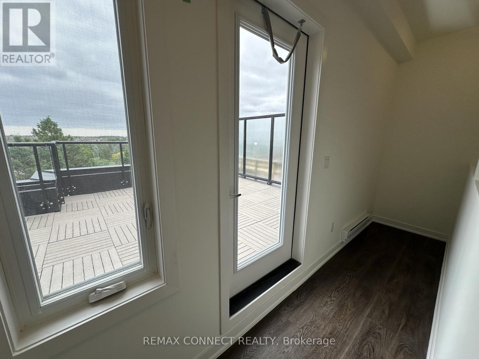 1518 - 11 David Eyer Road, Richmond Hill, Ontario  L4S 0N2 - Photo 32 - N12712580