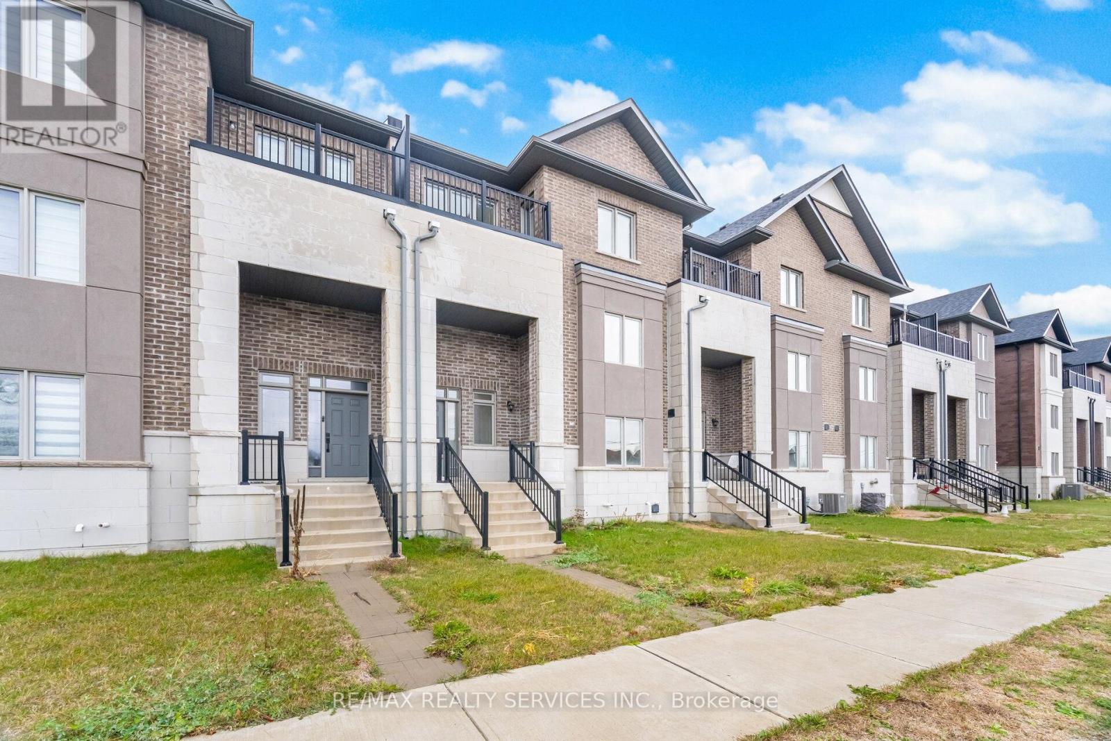 24 Alan Williams Trail, Uxbridge, Ontario  L9P 0R6 - Photo 4 - N12712596