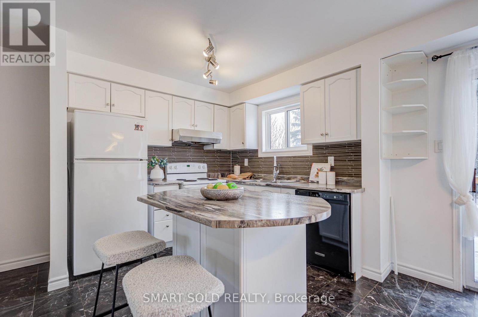 65 Kelso Crescent, Vaughan, Ontario  L6A 2C8 - Photo 17 - N12712600