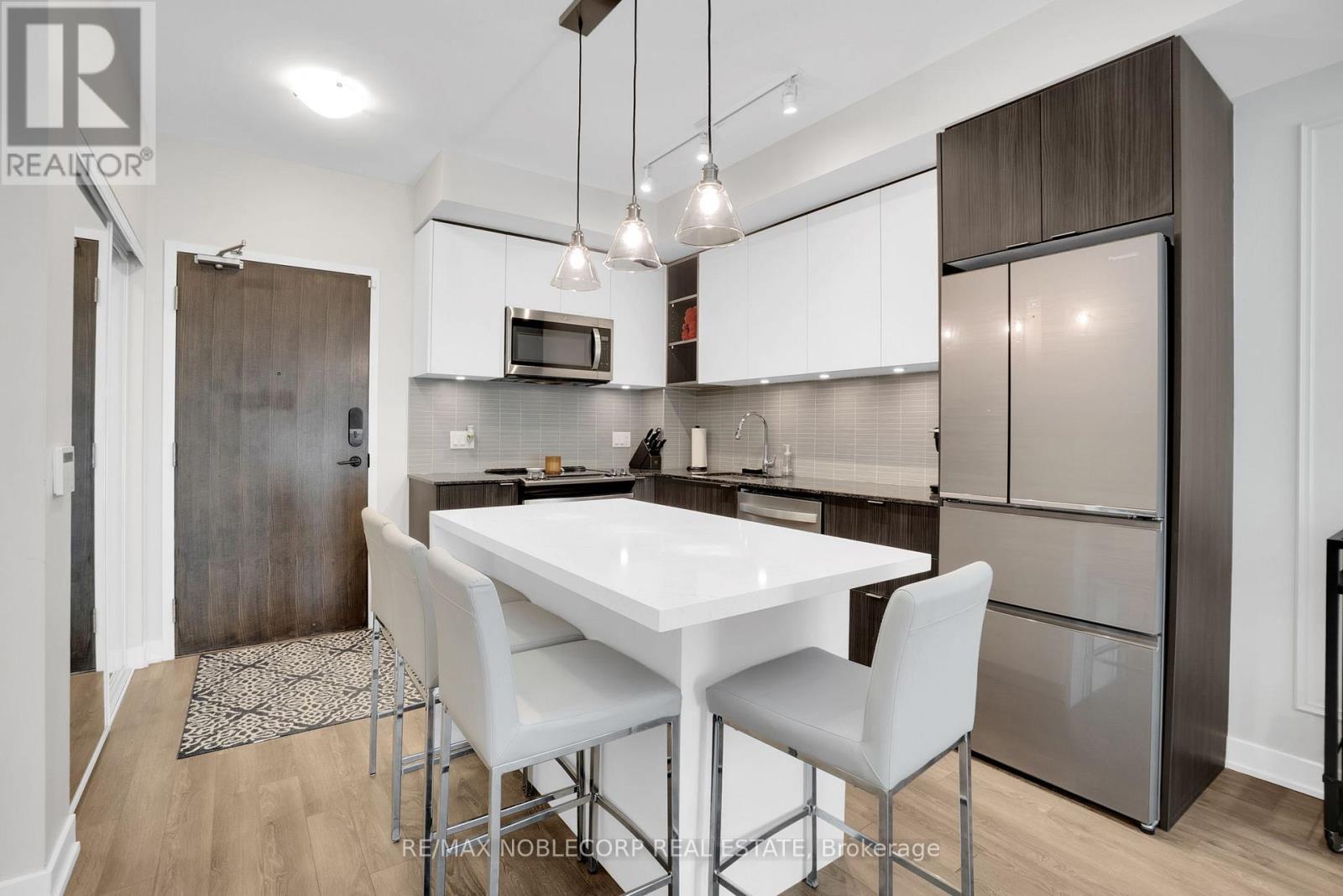 731 - 100 Eagle Rock Way, Vaughan, Ontario  L6A 5B9 - Photo 10 - N12712692