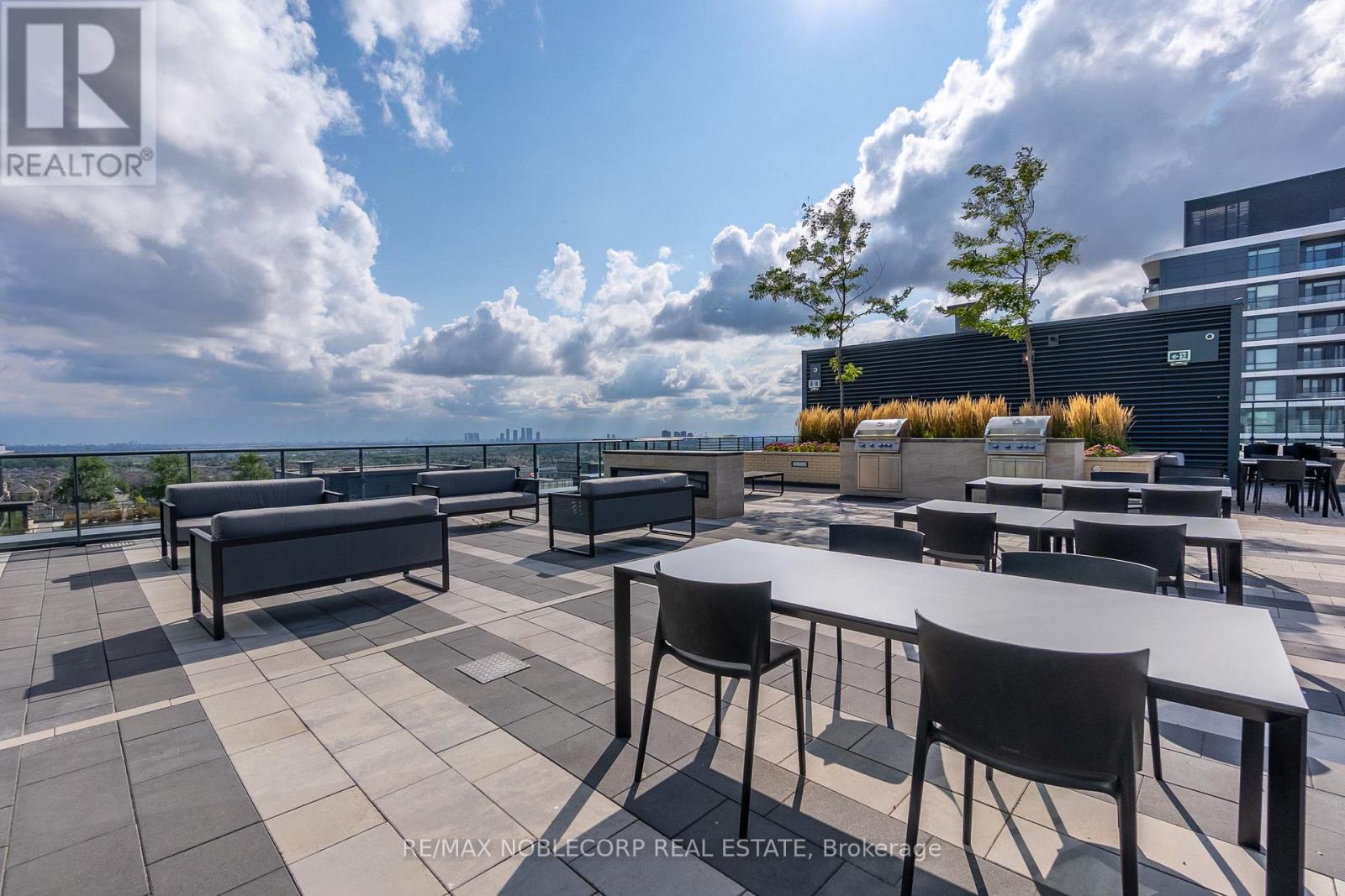 731 - 100 Eagle Rock Way, Vaughan, Ontario  L6A 5B9 - Photo 27 - N12712692