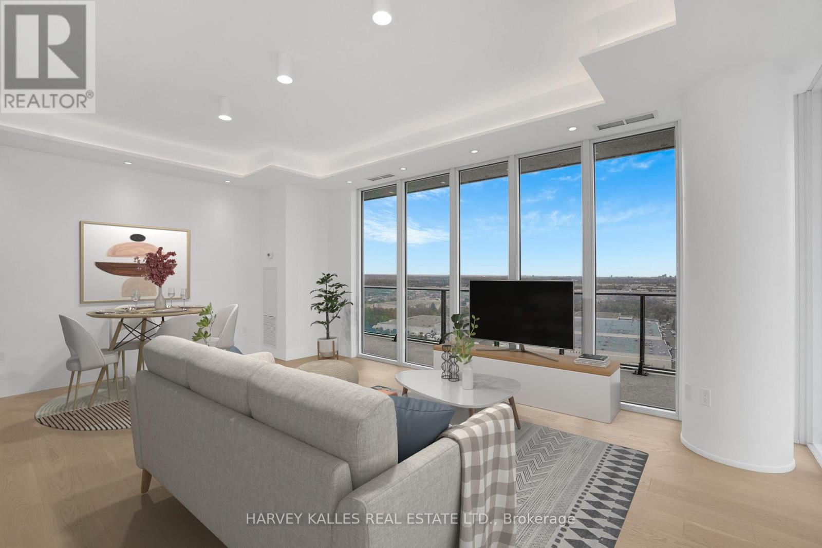 Ph 102 - 9000 Jane Street, Vaughan, Ontario  L4K 0M6 - Photo 5 - N12712714