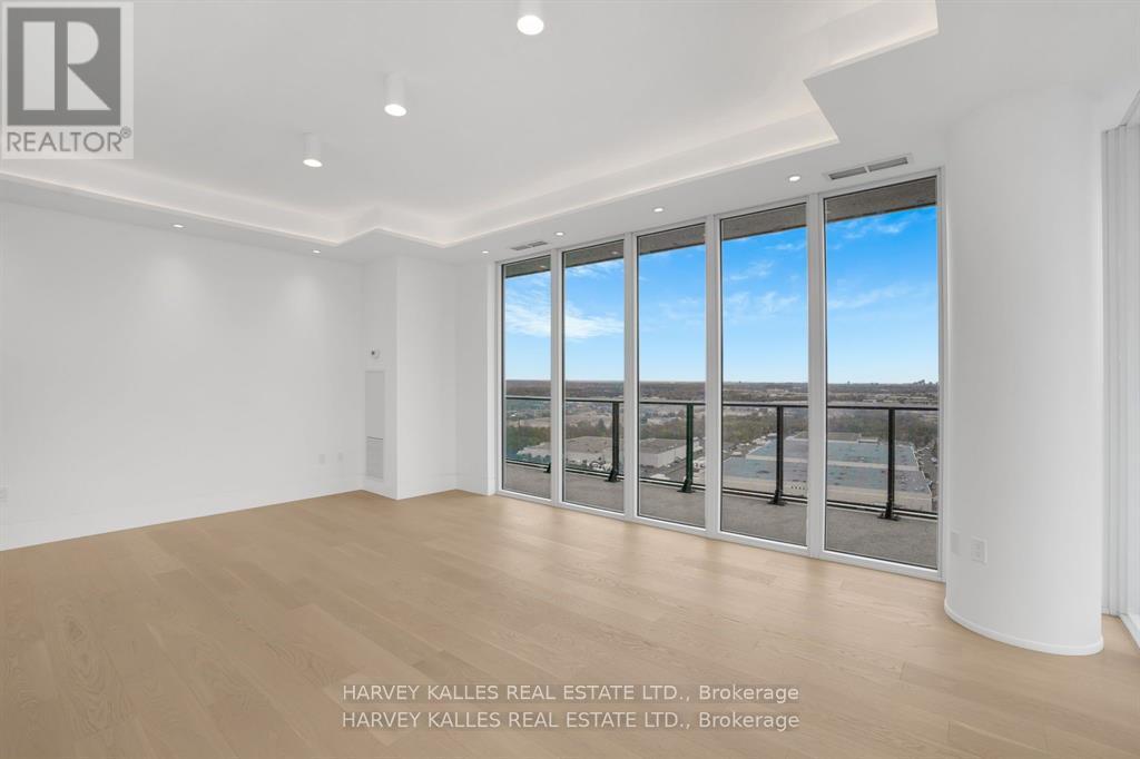 Ph 102 - 9000 Jane Street, Vaughan, Ontario  L4K 0M6 - Photo 6 - N12712714