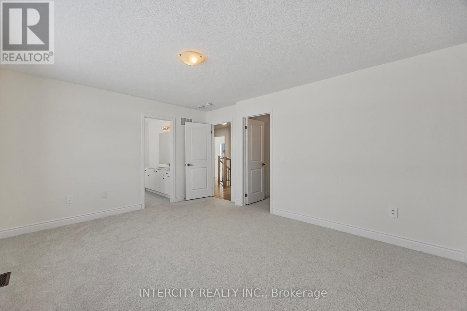 36 Legacy Circle, Wasaga Beach, Ontario  L9Z 0M5 - Photo 31 - S12712434