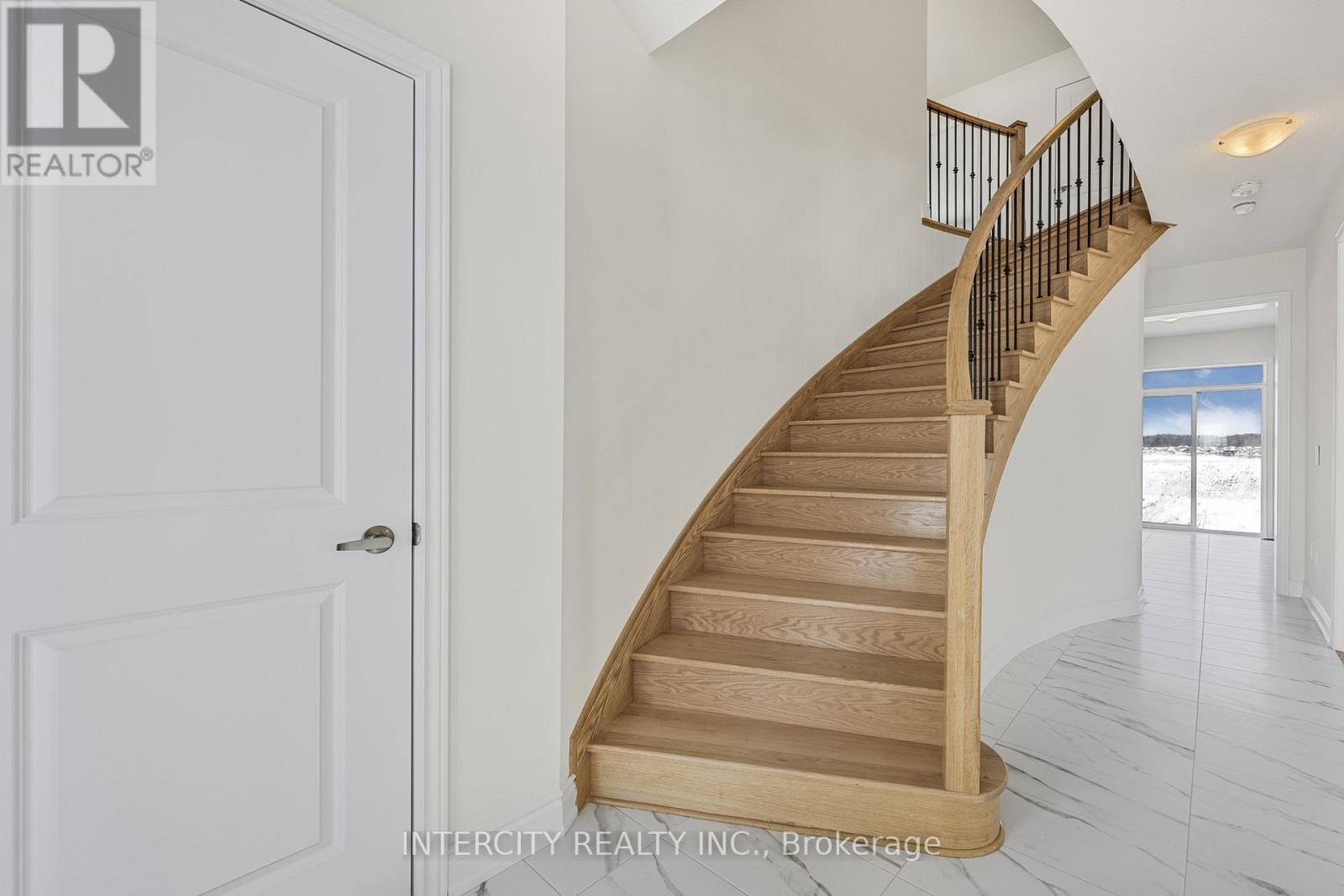 36 Legacy Circle, Wasaga Beach, Ontario  L9Z 0M5 - Photo 6 - S12712434