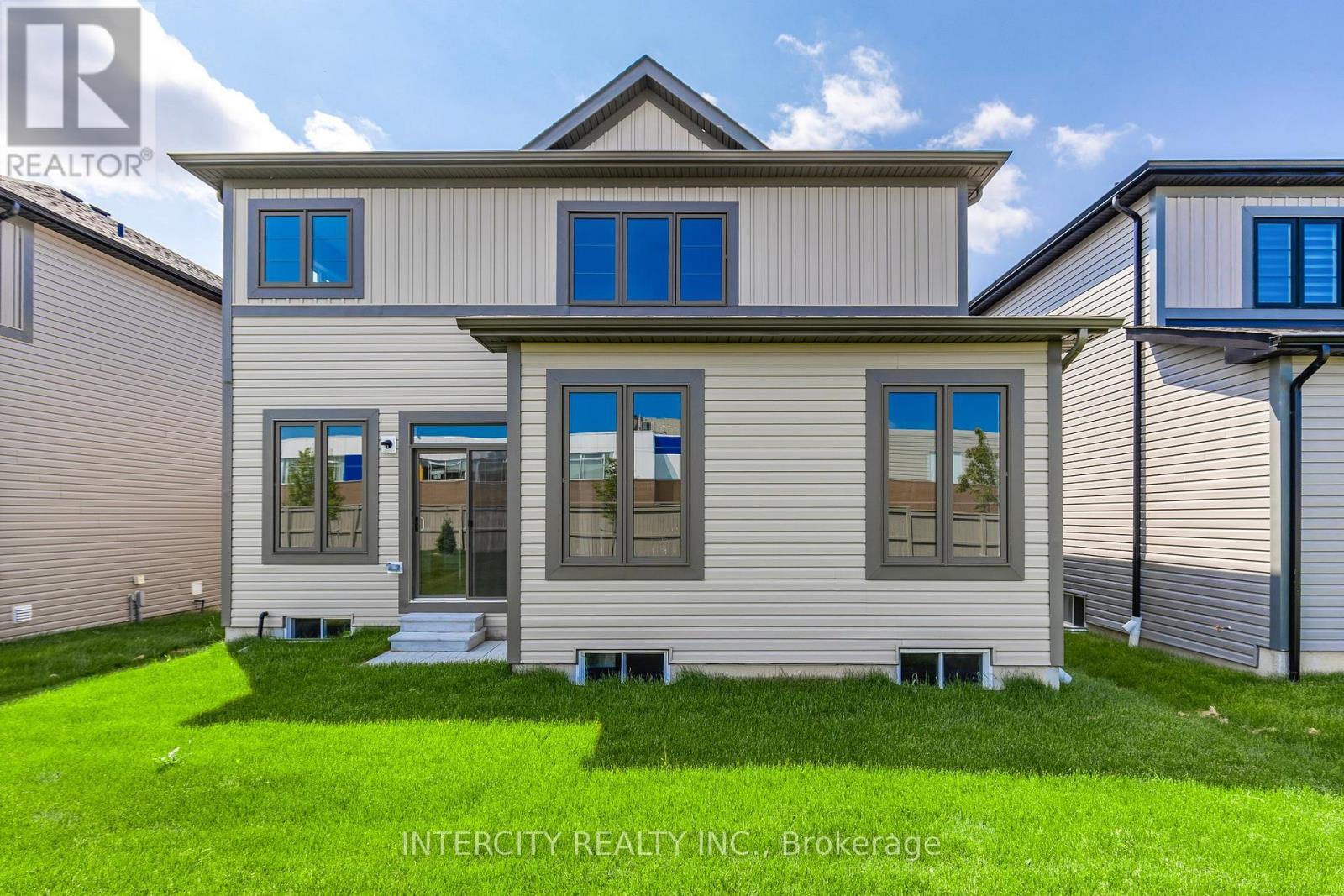 78 Season Crescent, Wasaga Beach, Ontario  L9Z 0M5 - Photo 12 - S12712442