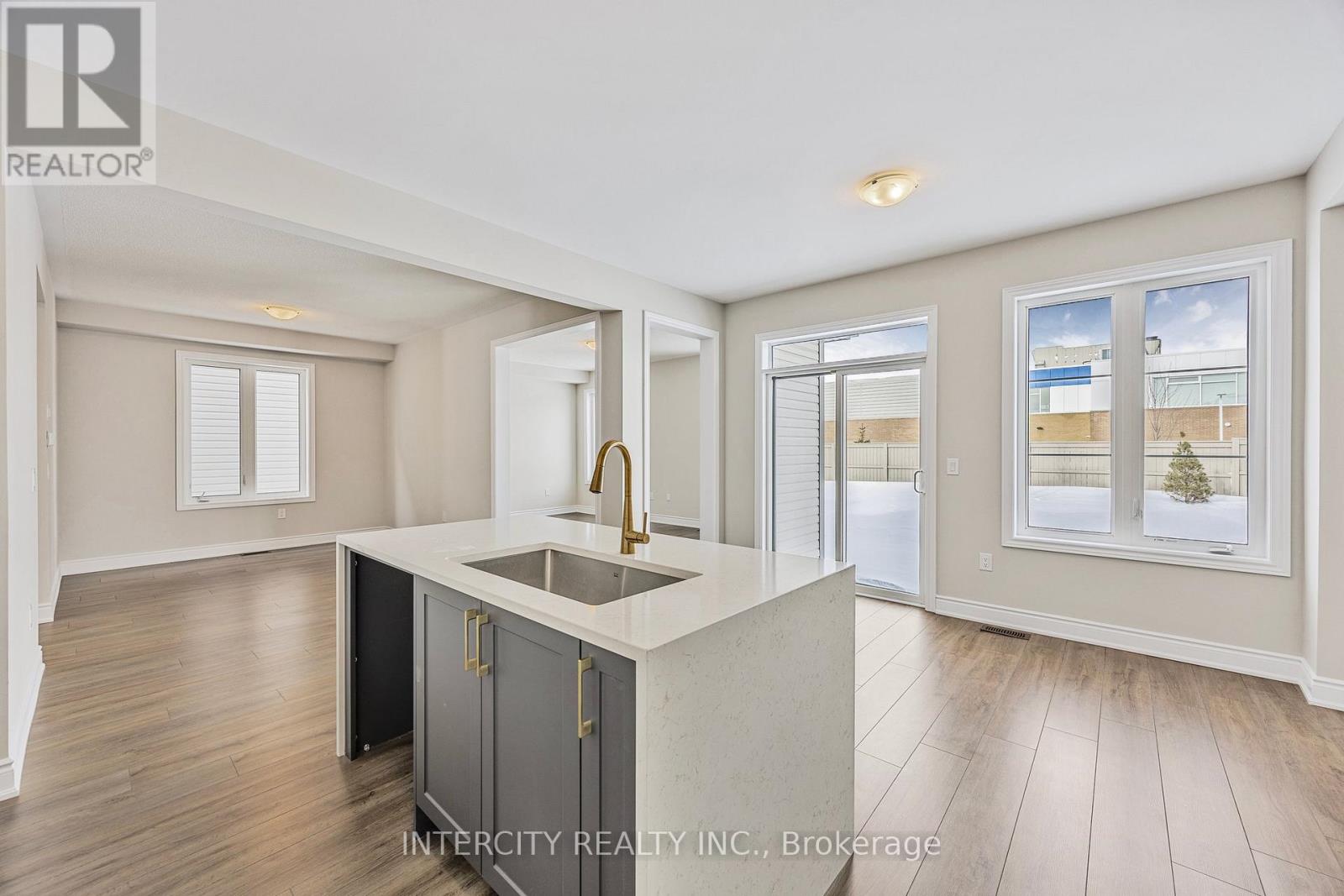 78 Season Crescent, Wasaga Beach, Ontario  L9Z 0M5 - Photo 24 - S12712442