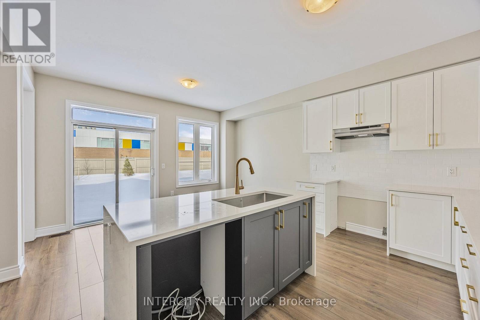 78 Season Crescent, Wasaga Beach, Ontario  L9Z 0M5 - Photo 26 - S12712442