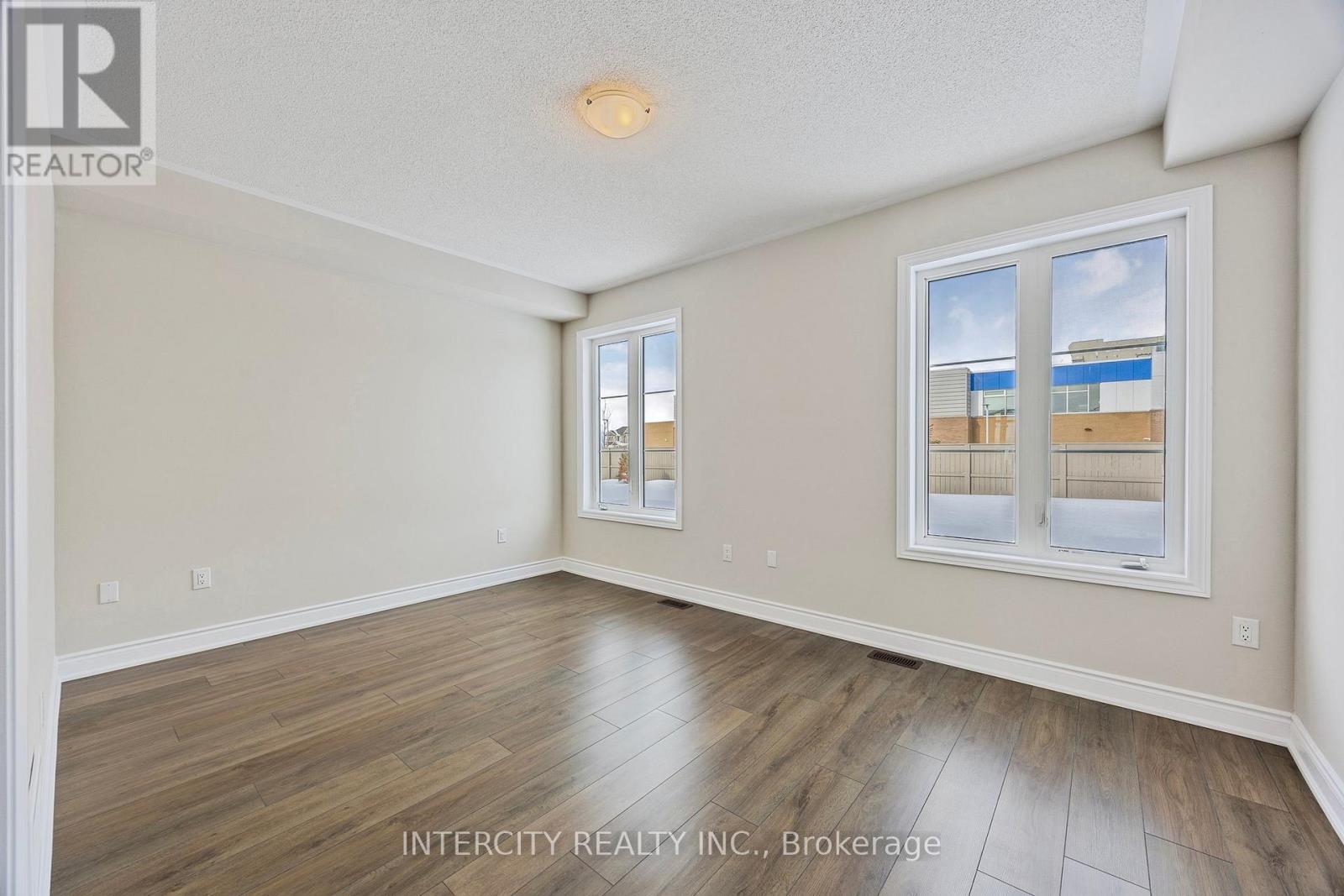 78 Season Crescent, Wasaga Beach, Ontario  L9Z 0M5 - Photo 32 - S12712442