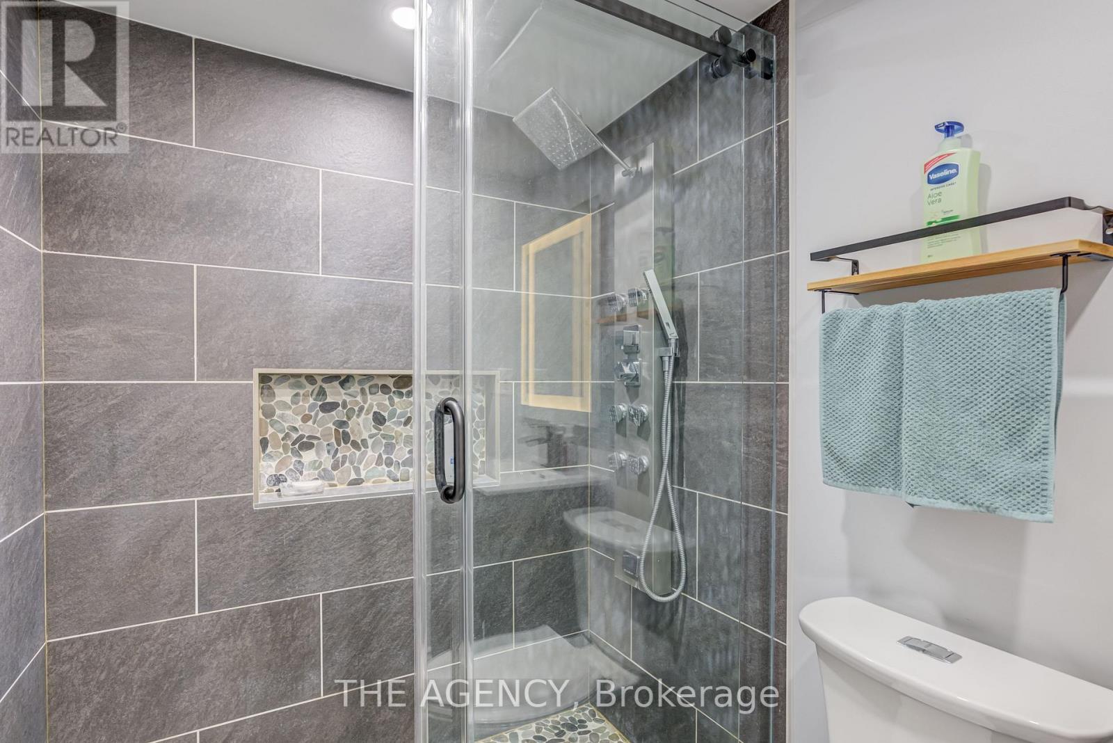 513 Alder Court, Pickering, Ontario  L1V 4T2 - Photo 25 - E12707128