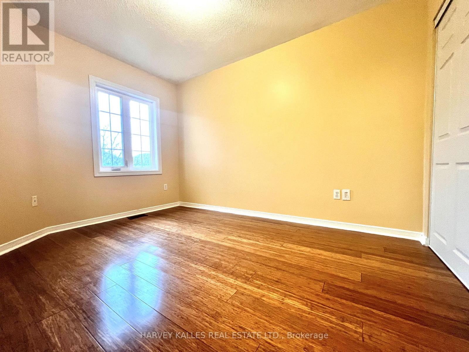 55 Native Landing, Brampton, Ontario  L6X 5A7 - Photo 13 - W12703206