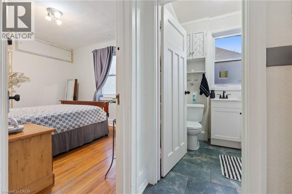 4660 Sixth Avenue, Niagara Falls, Ontario  L2E 4T5 - Photo 16 - 40799706