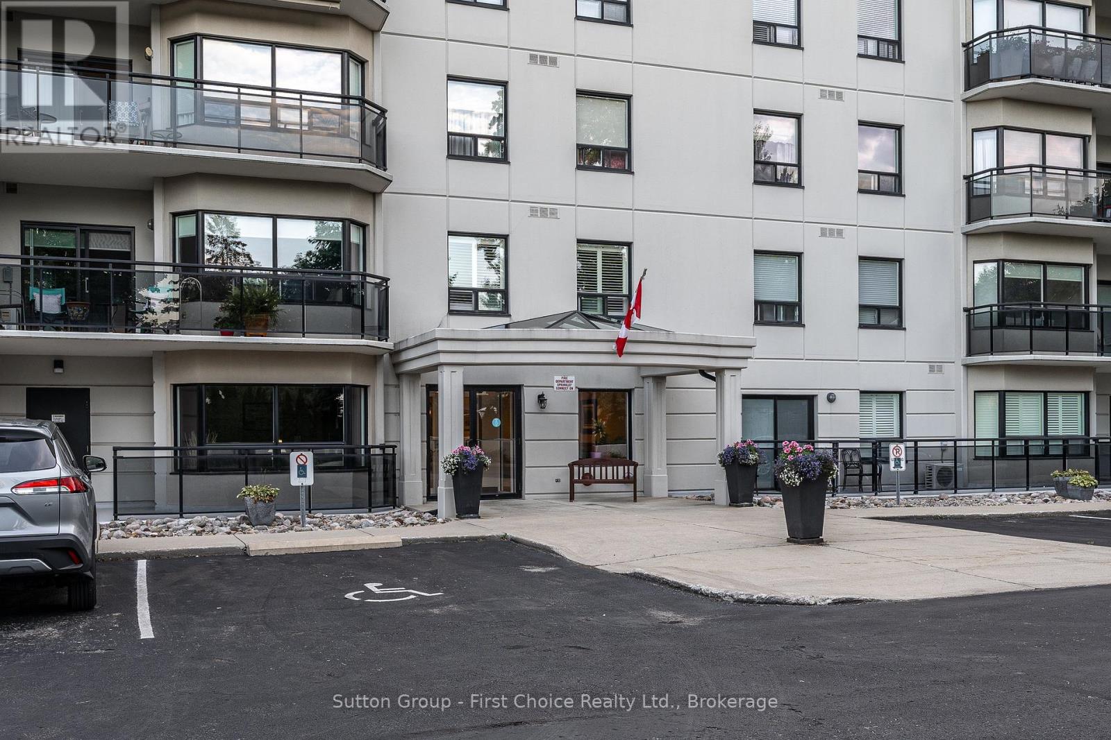 206 - 160 Romeo Street, Stratford, Ontario  N5A 4S9 - Photo 3 - X12712768