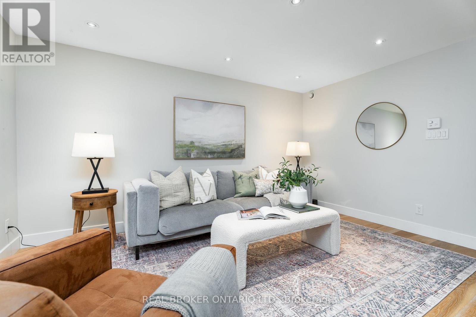 17170 Old Main Street, Caledon, Ontario  L7K 0E6 - Photo 9 - W12712426