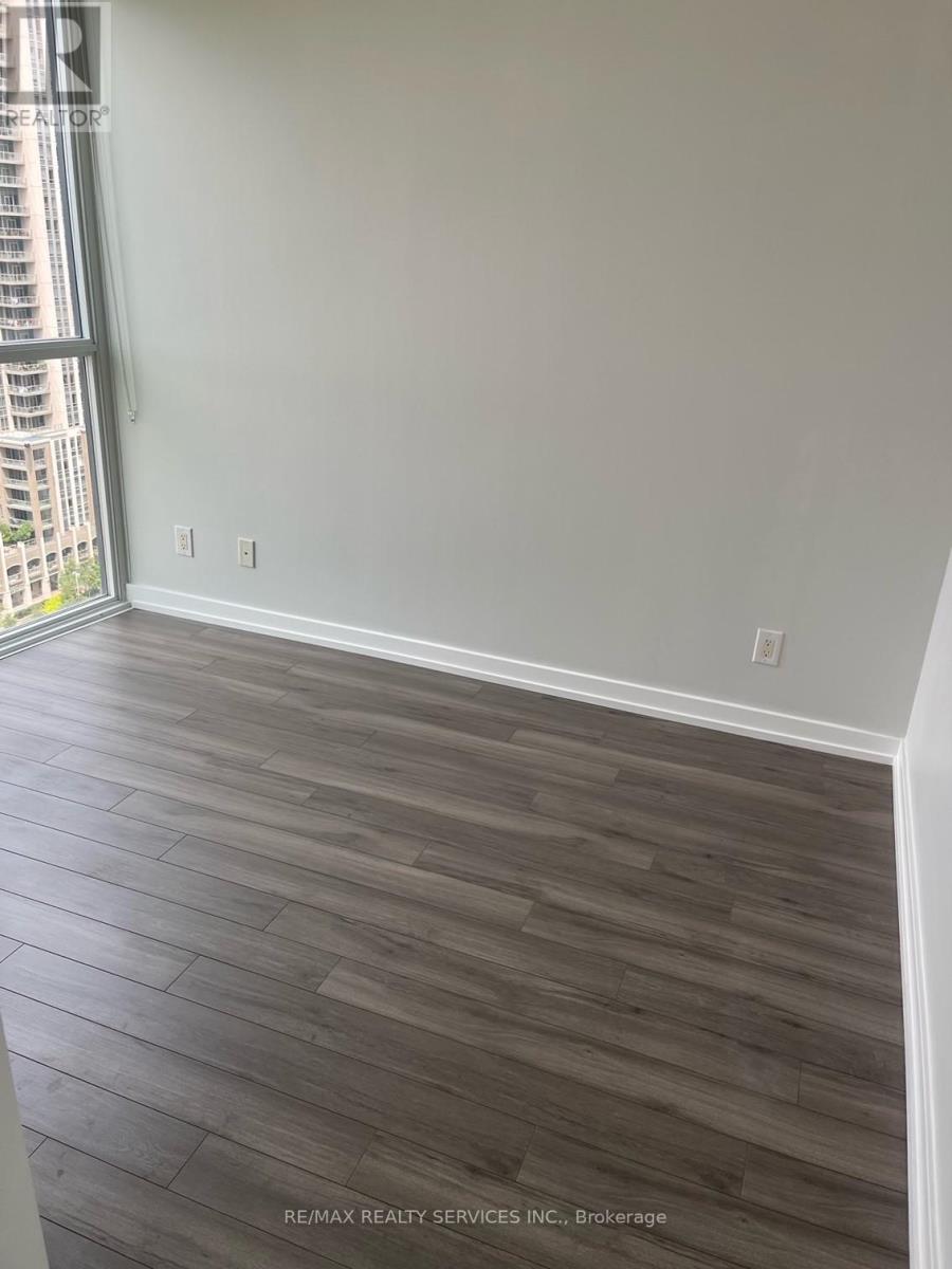 1806 - 4099 Brickstone Mews, Mississauga, Ontario  L5B 3M8 - Photo 2 - W12712452