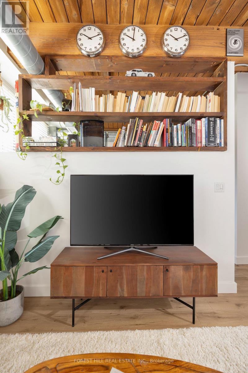 105 - 2154 Dundas Street W, Toronto, Ontario  M6R 1X3 - Photo 21 - W12712466