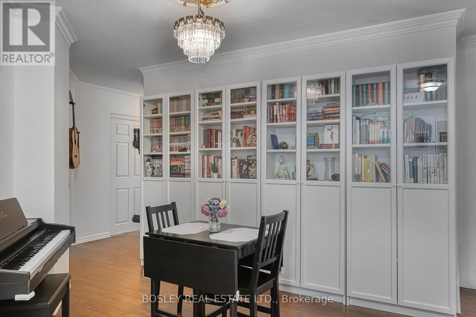 1106 - 3559 Eglinton Avenue W, Toronto, Ontario  M6M 5C6 - Photo 16 - W12712512