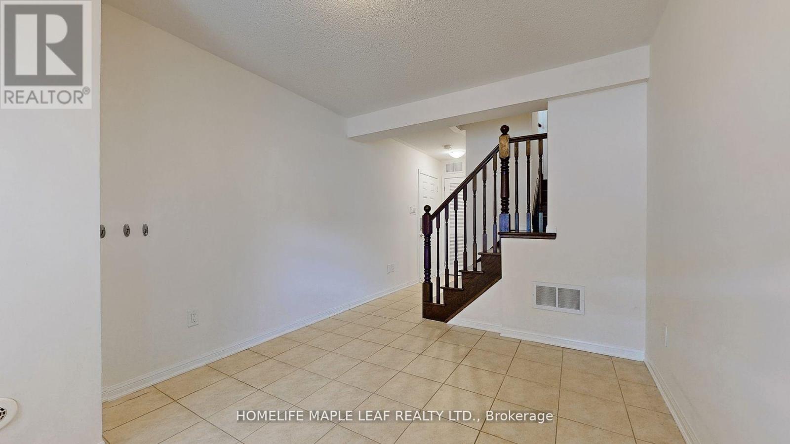 211 Woodley Crescent, Milton, Ontario  L9T 8B8 - Photo 20 - W12712592