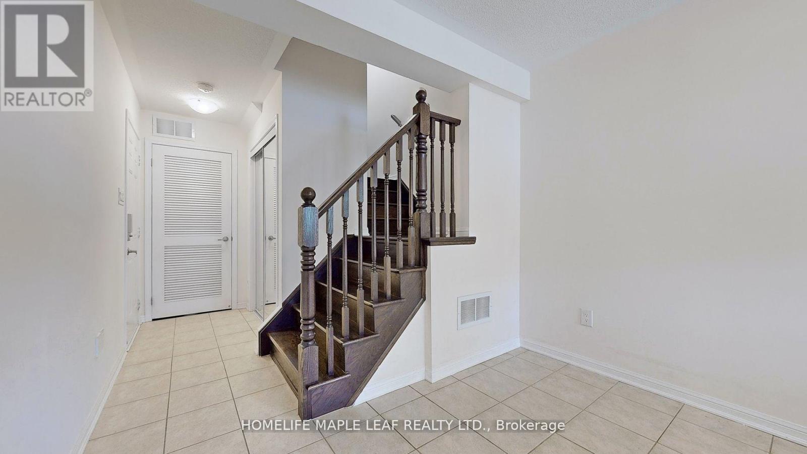 211 Woodley Crescent, Milton, Ontario  L9T 8B8 - Photo 22 - W12712592