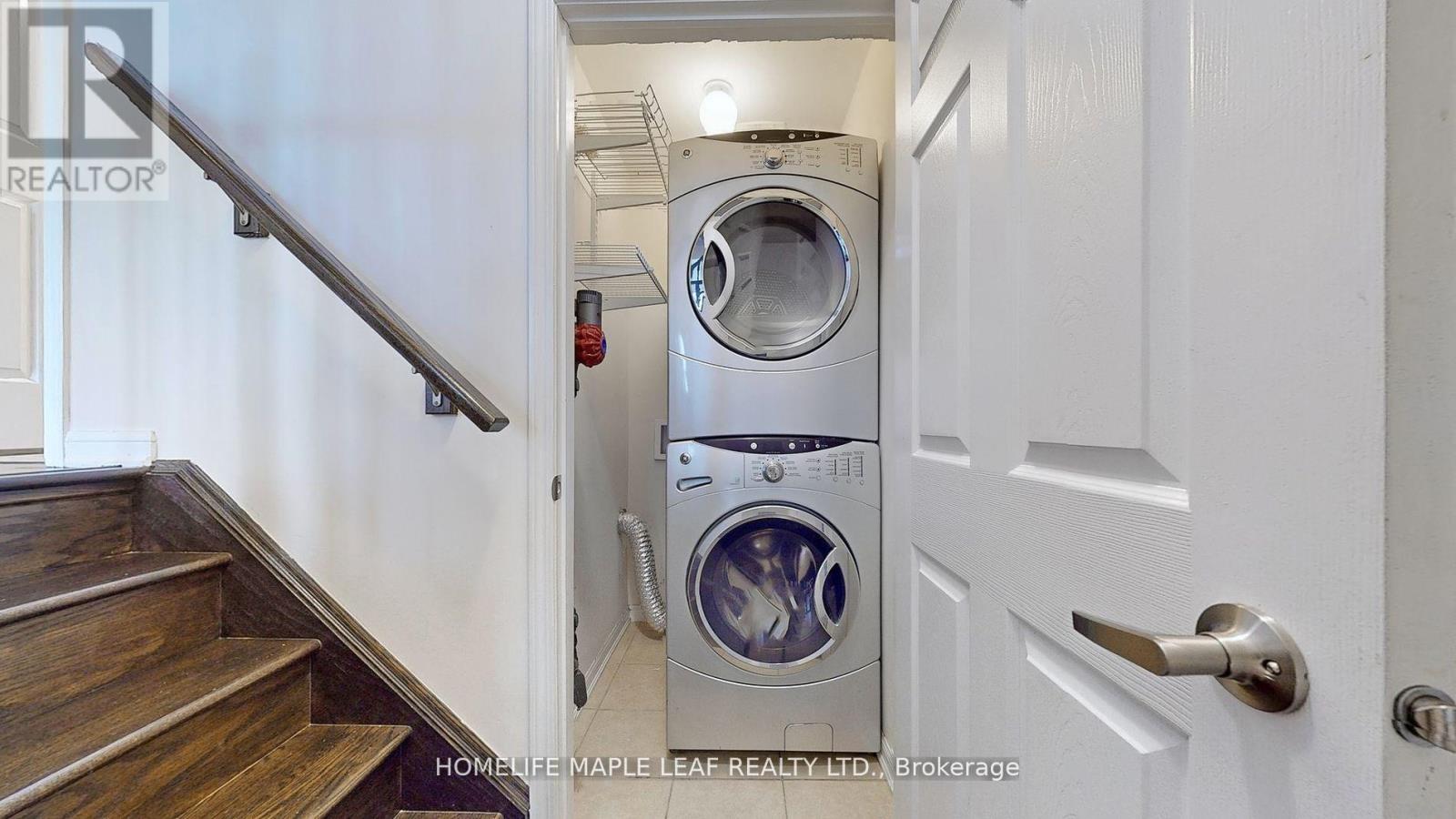 211 Woodley Crescent, Milton, Ontario  L9T 8B8 - Photo 35 - W12712592