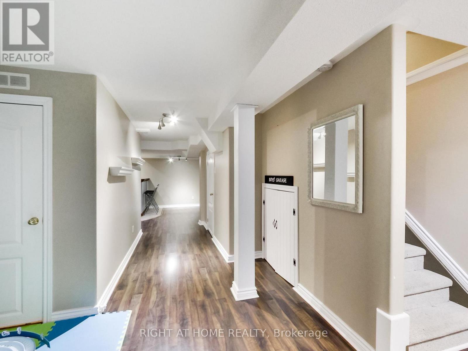 2527 Nettlecreek Crescent, Oakville, Ontario  L6M 4C1 - Photo 36 - W12712658