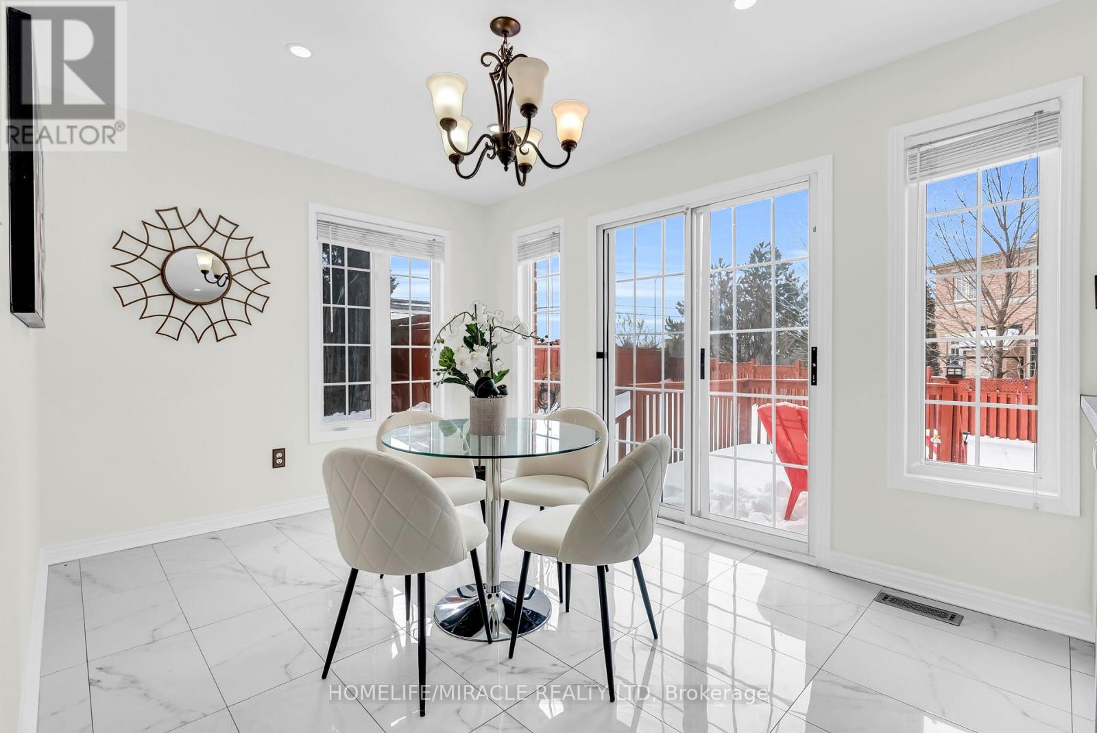 76 Starhill Crescent, Brampton, Ontario  L6R 2W1 - Photo 14 - W12712666