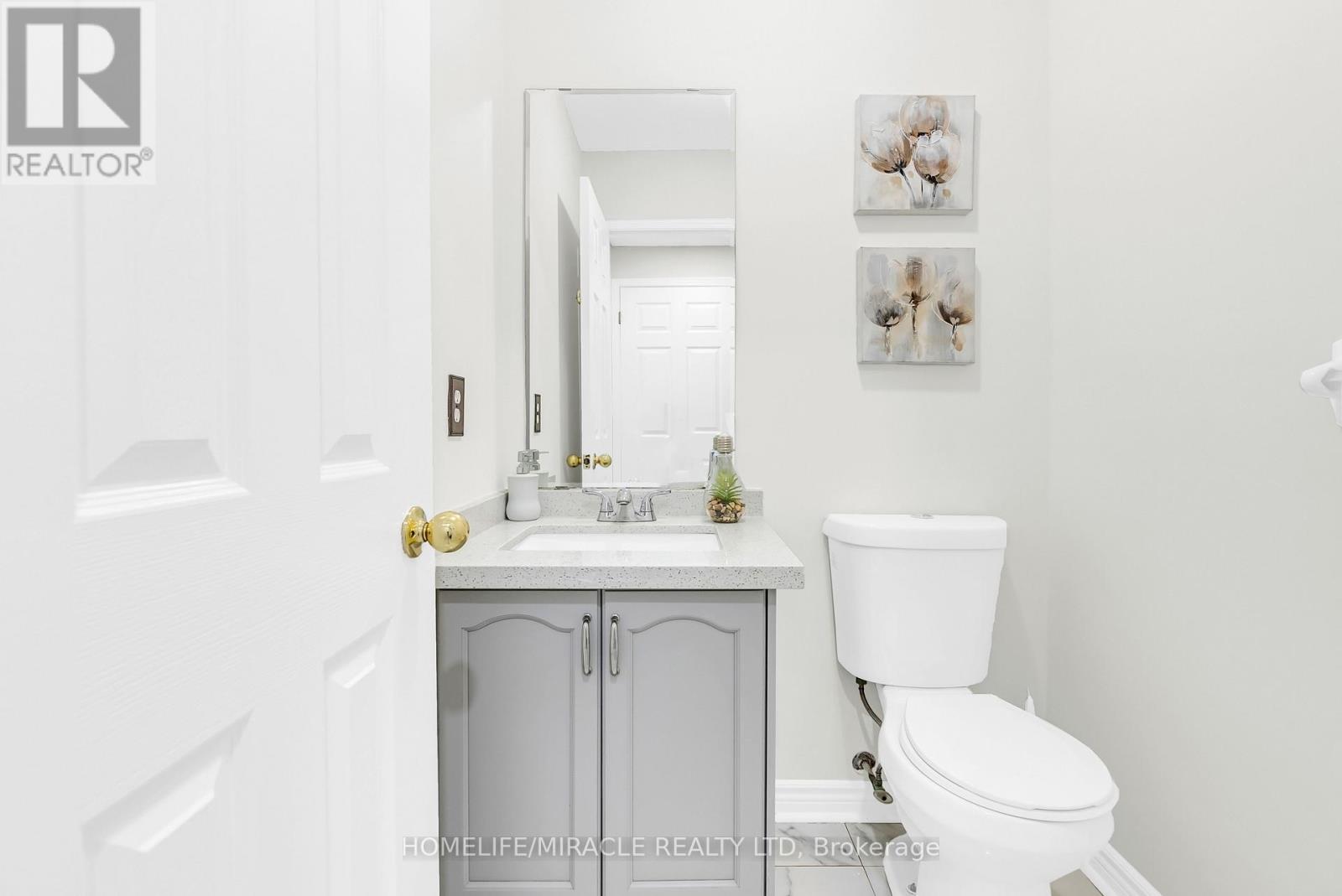 76 Starhill Crescent, Brampton, Ontario  L6R 2W1 - Photo 16 - W12712666