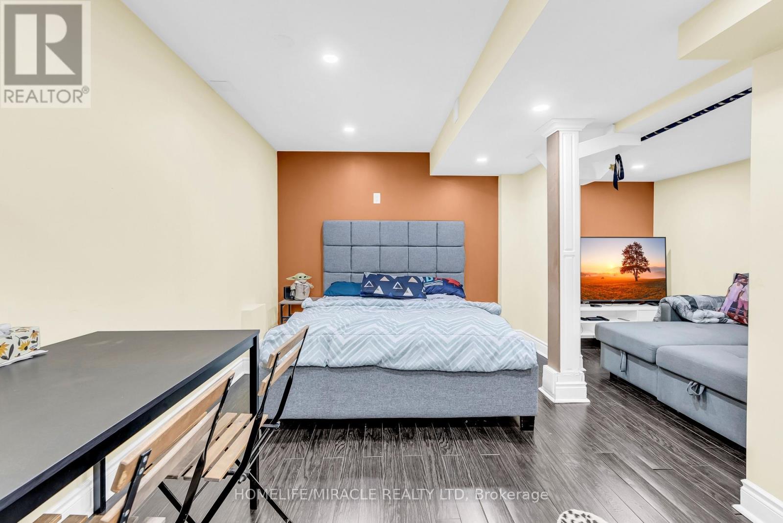 76 Starhill Crescent, Brampton, Ontario  L6R 2W1 - Photo 38 - W12712666