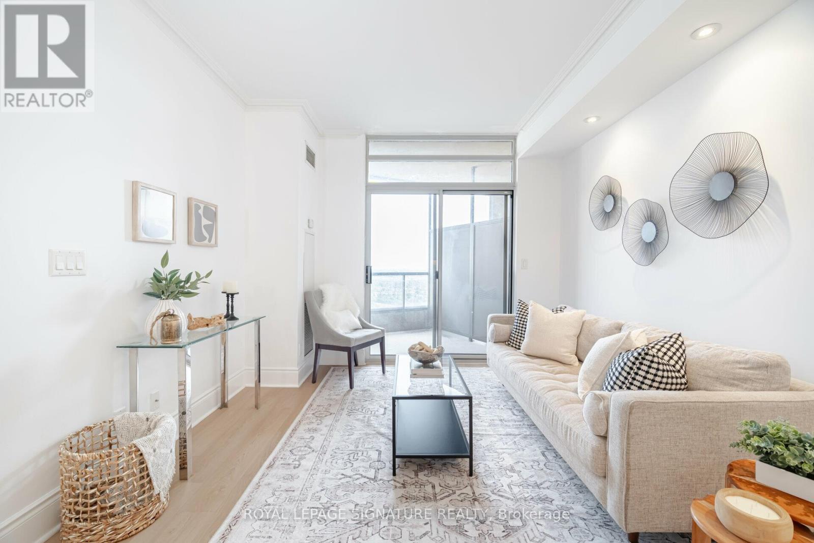 3028 - 3888 Duke Of York Boulevard, Mississauga, Ontario  L5B 4P5 - Photo 18 - W12712674