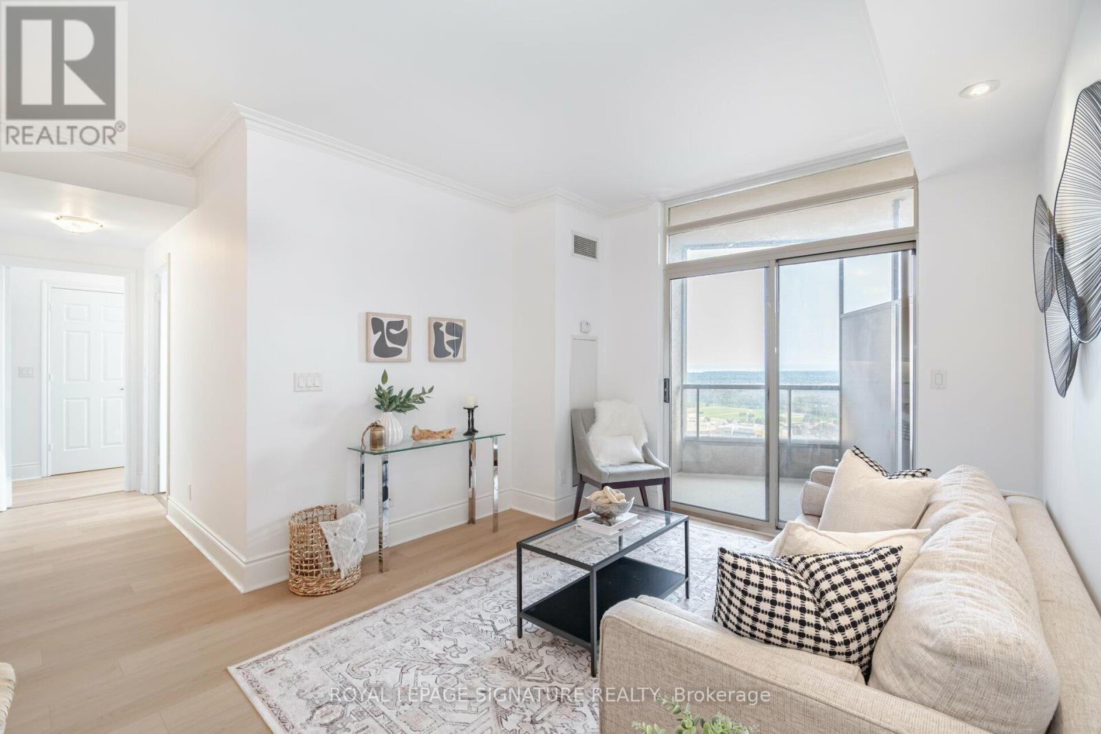 3028 - 3888 Duke Of York Boulevard, Mississauga, Ontario  L5B 4P5 - Photo 19 - W12712674