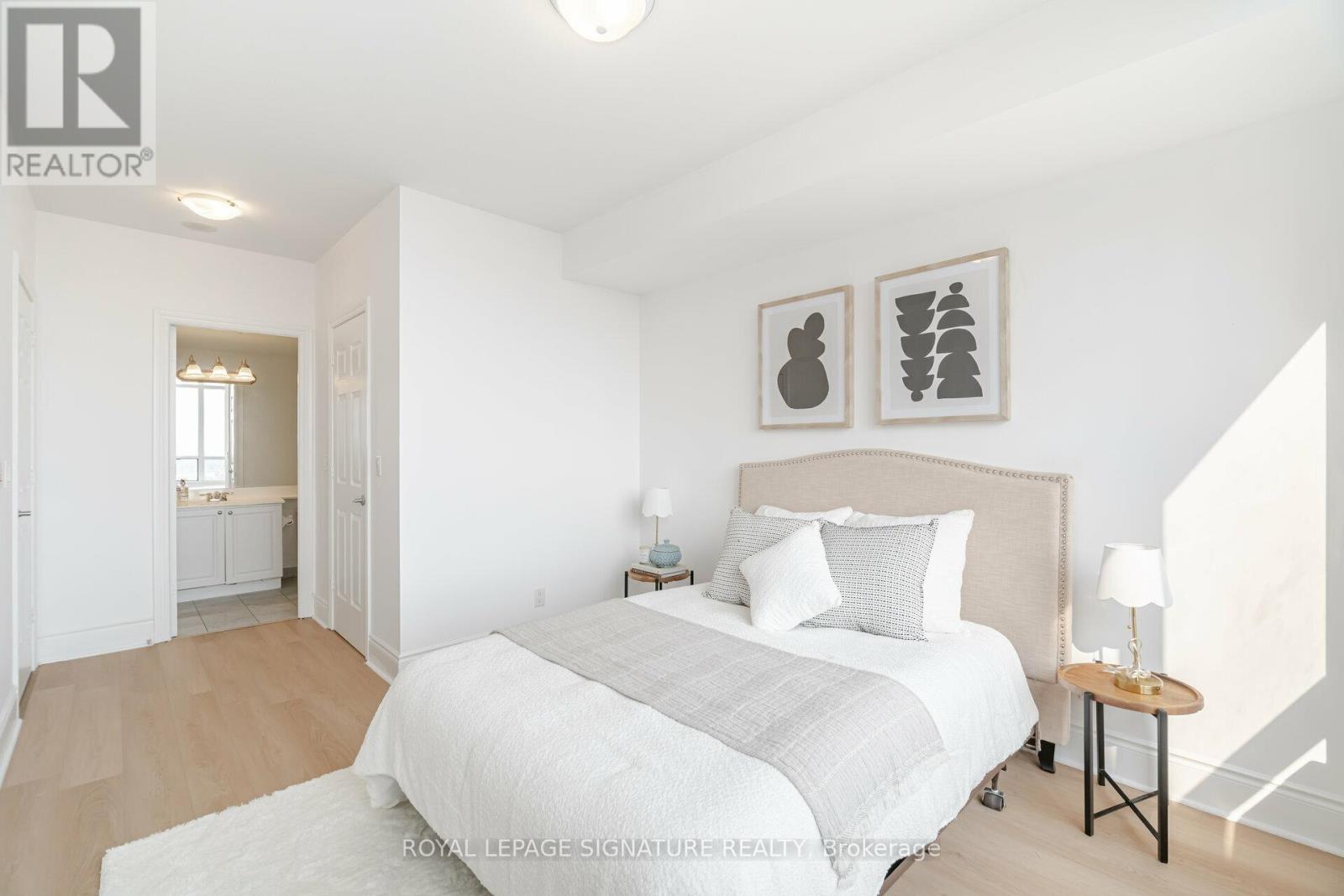 3028 - 3888 Duke Of York Boulevard, Mississauga, Ontario  L5B 4P5 - Photo 25 - W12712674