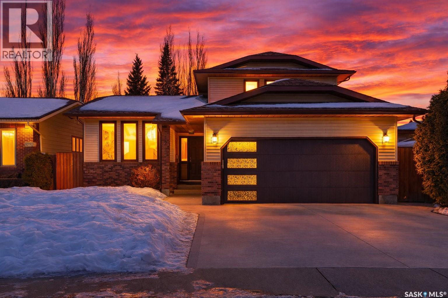 215 Wickenden Crescent, Saskatoon, Saskatchewan  S7N 3X7 - Photo 1 - SK027094