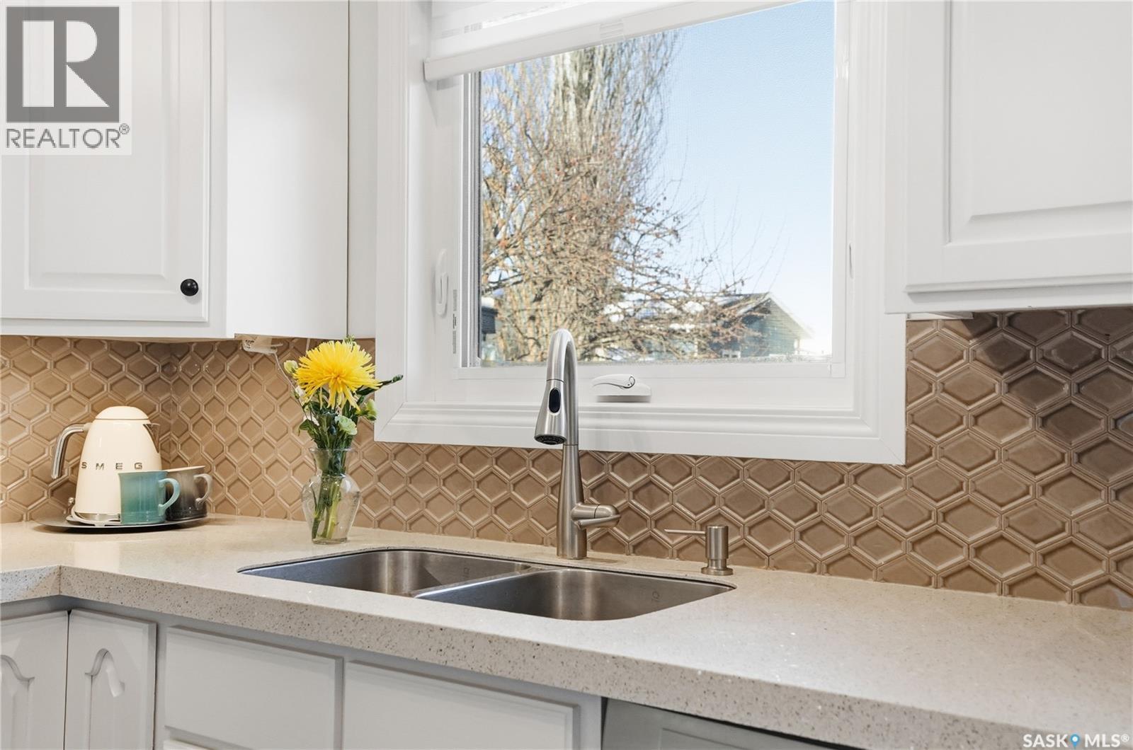 215 Wickenden Crescent, Saskatoon, Saskatchewan  S7N 3X7 - Photo 14 - SK027094