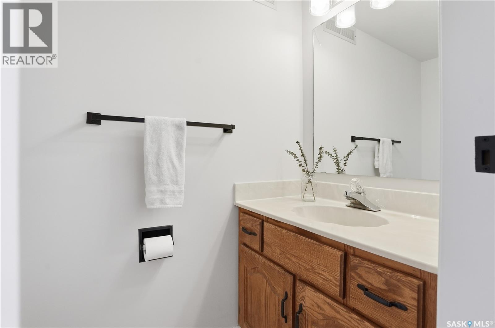 215 Wickenden Crescent, Saskatoon, Saskatchewan  S7N 3X7 - Photo 22 - SK027094