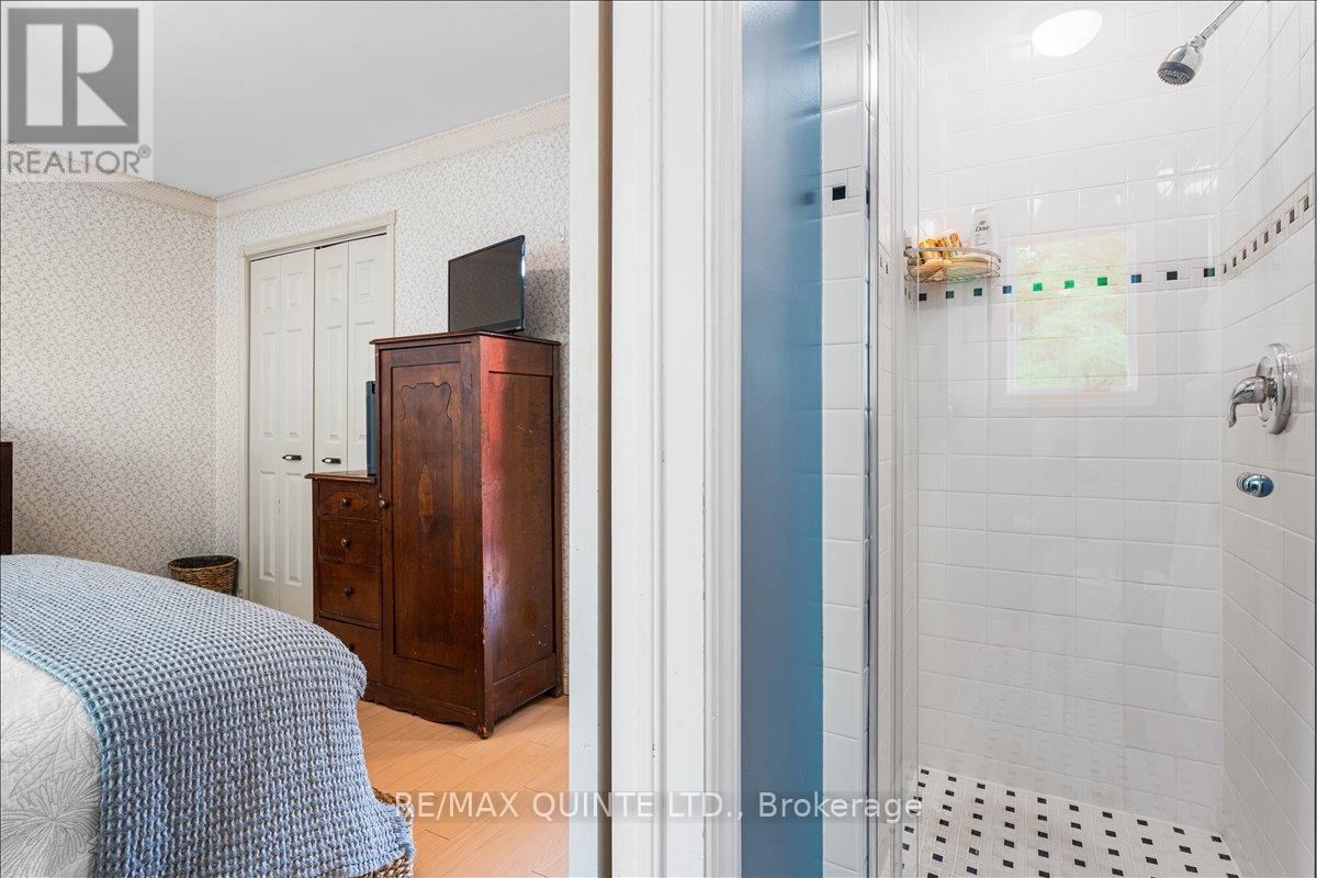 57 Kensington Crescent, Belleville (Belleville Ward), Ontario  K8P 4T4 - Photo 29 - X12712792