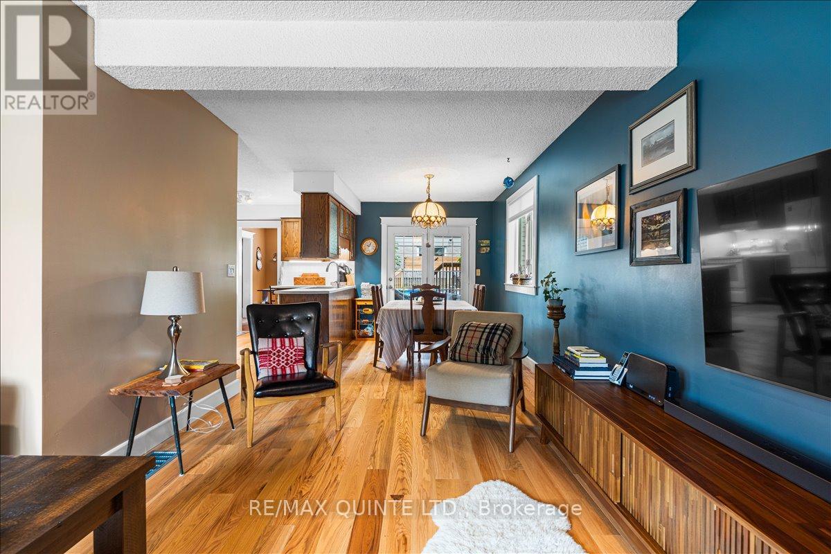 57 Kensington Crescent, Belleville (Belleville Ward), Ontario  K8P 4T4 - Photo 32 - X12712792