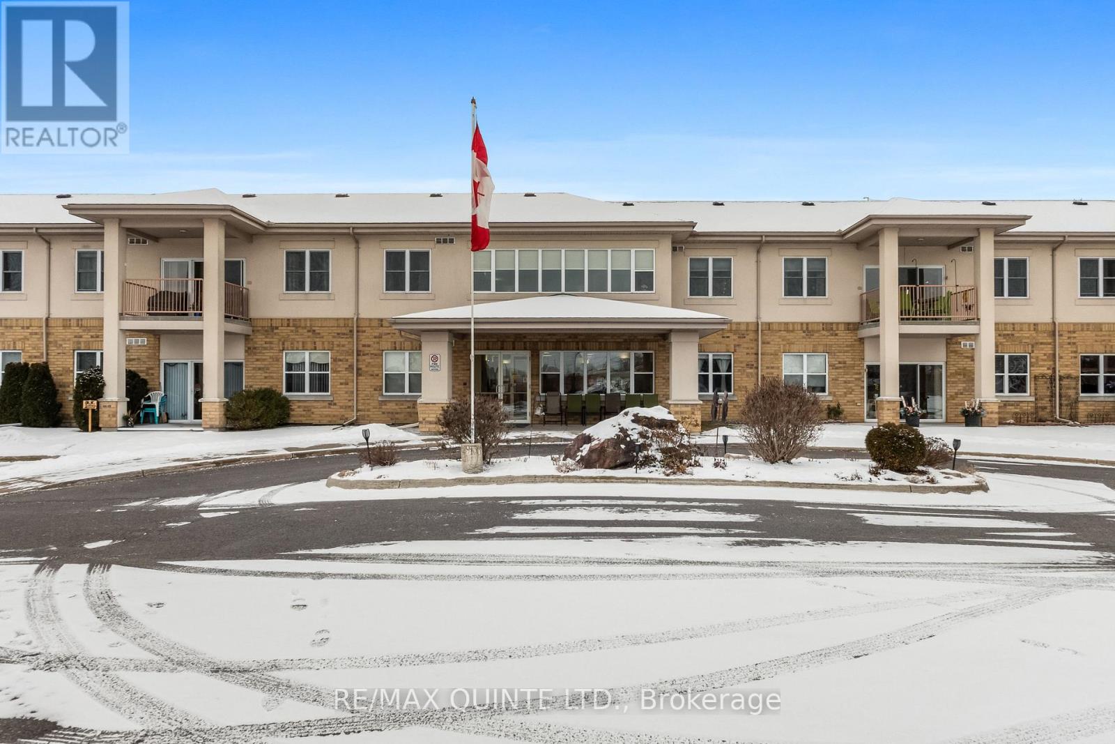 207 - 20 Fourth Avenue, Quinte West, Ontario  K8V 5N3 - Photo 1 - X12712830