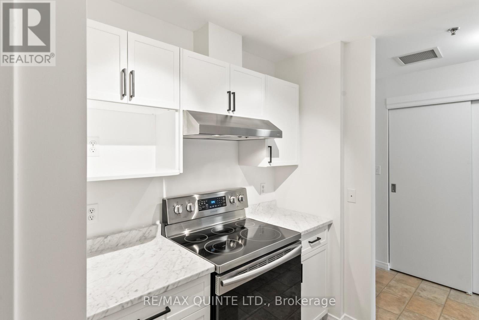 207 - 20 Fourth Avenue, Quinte West, Ontario  K8V 5N3 - Photo 9 - X12712830