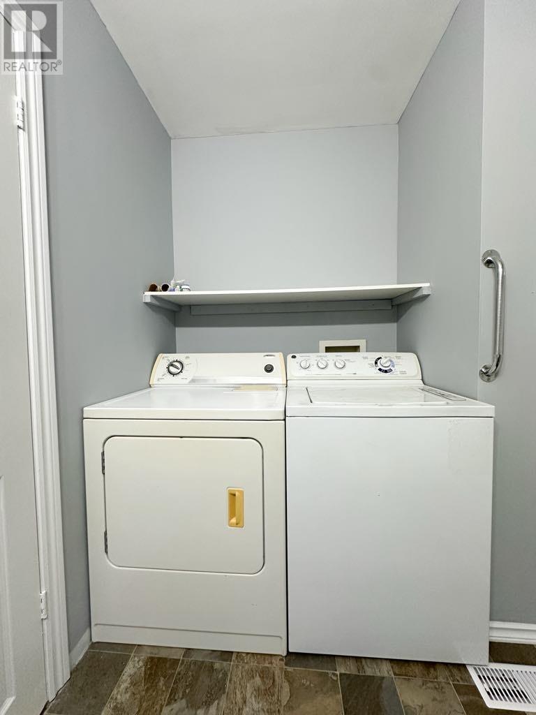 91 North Main Street, Deer Lake, Newfoundland & Labrador  A8A 2J3 - Photo 19 - 1293855