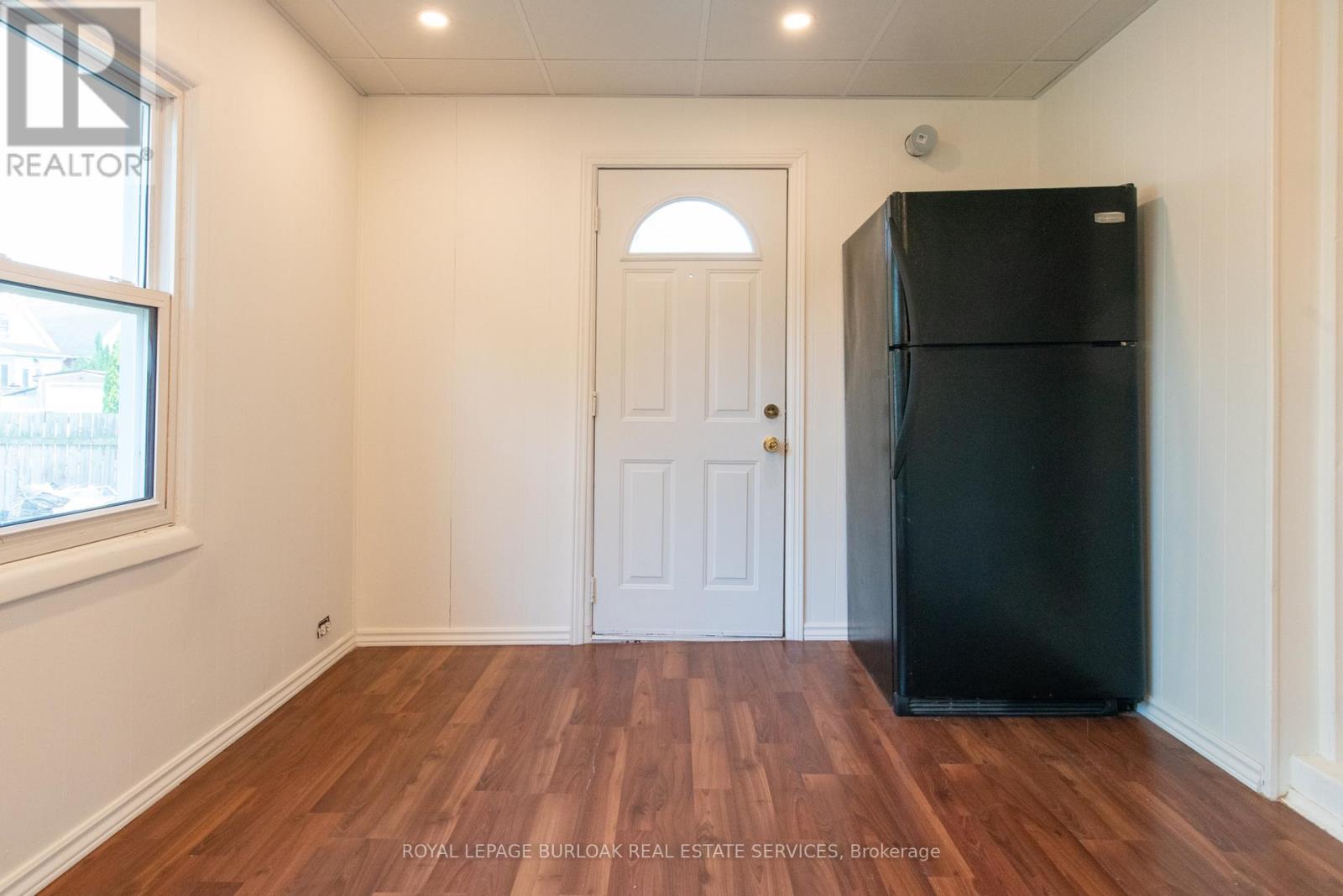 49 Province Street S, Hamilton, Ontario  L8K 2K7 - Photo 10 - X12712684