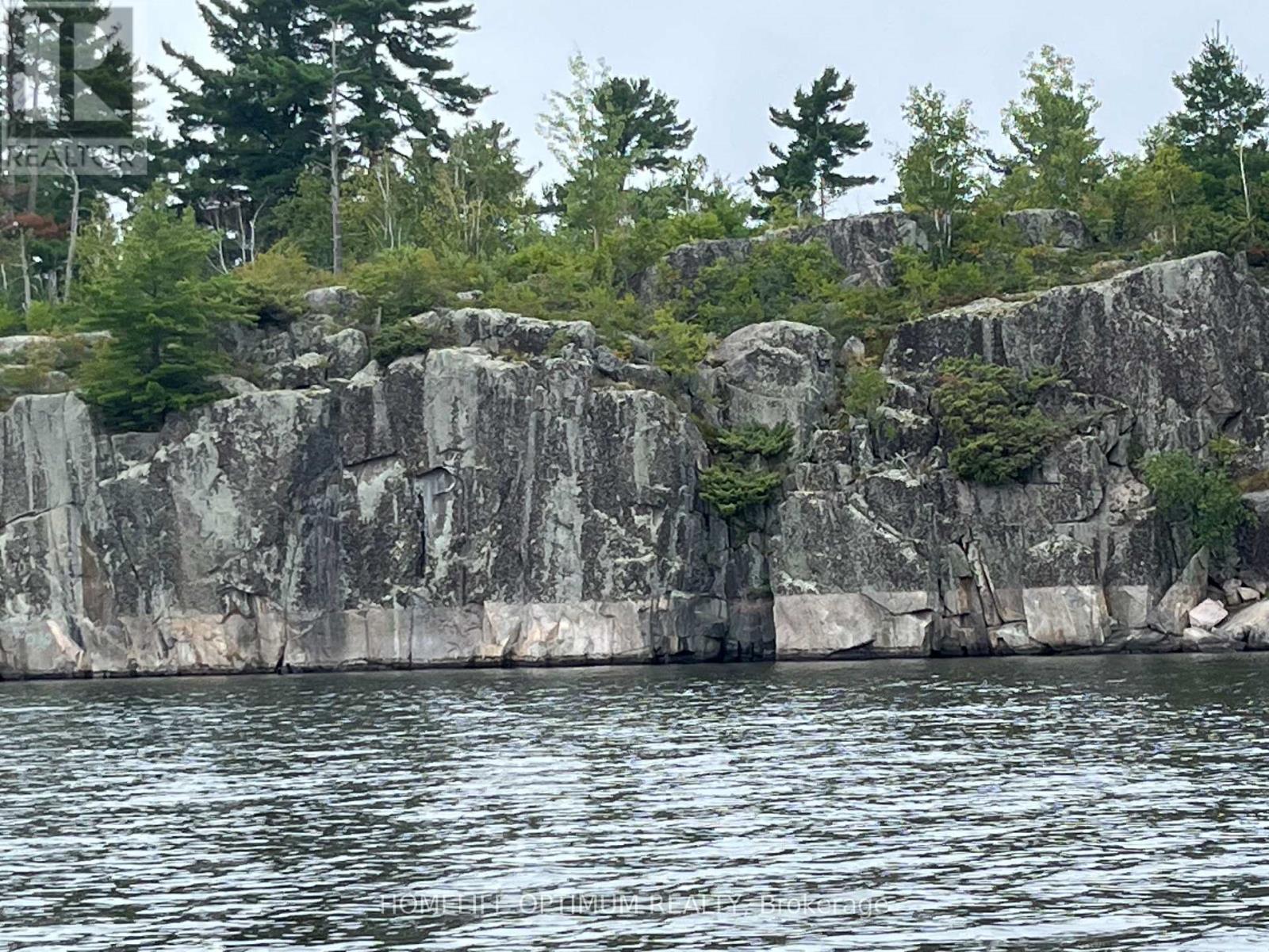 Pcl 3663 Rainy Lake, Rainy River, Ontario  P9A 3M3 - Photo 2 - X12712710