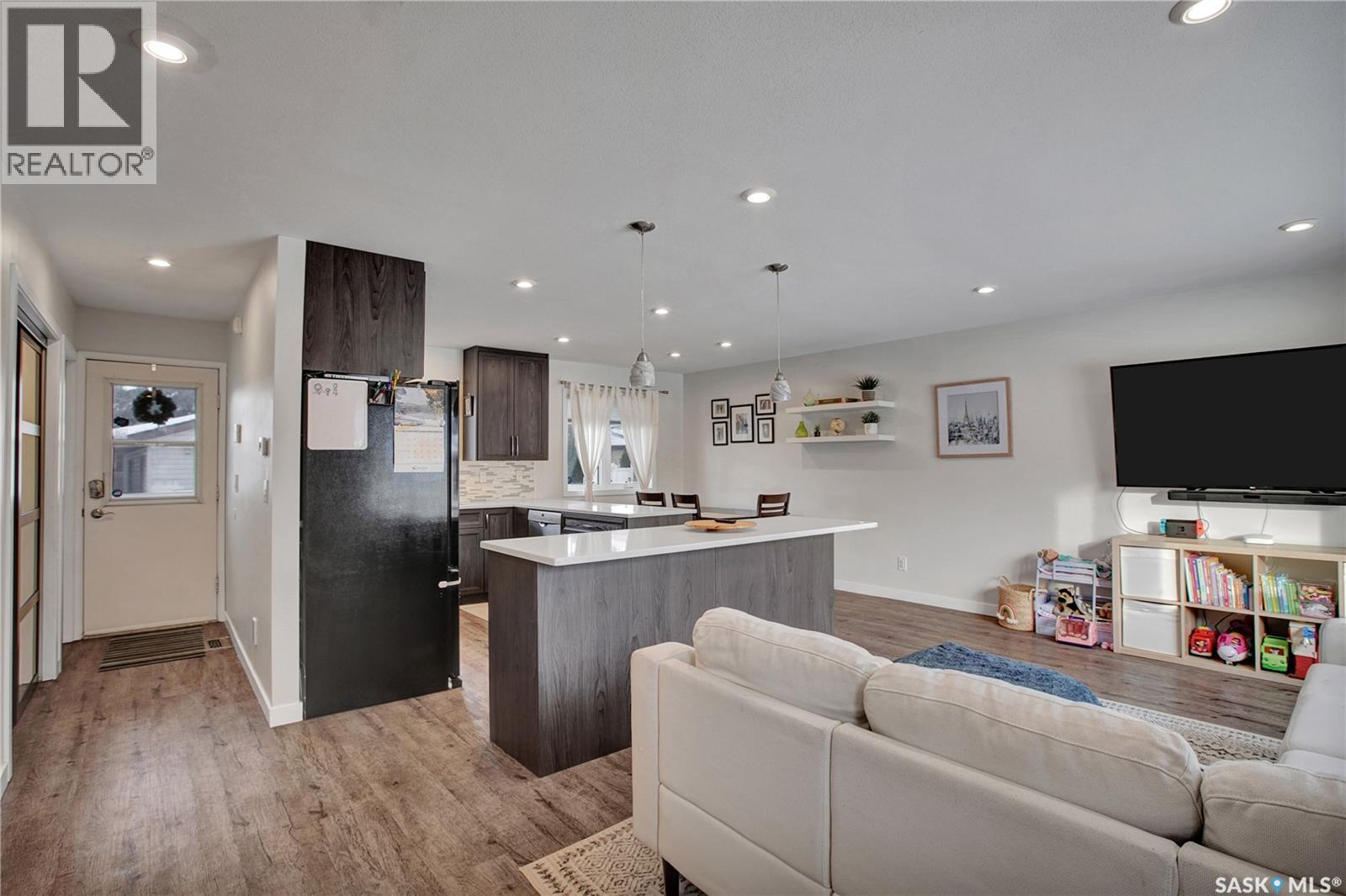 534 David Knight Way, Saskatoon, Saskatchewan  S7K 5M4 - Photo 8 - SK027097