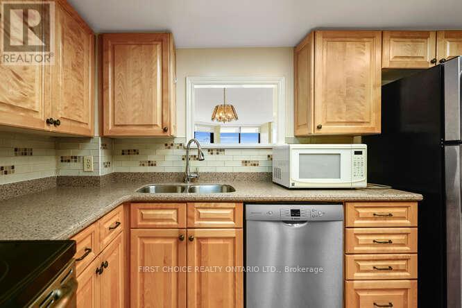 203 - 50 Market St Street, Gananoque, Ontario  K7G 2M3 - Photo 19 - X12712826