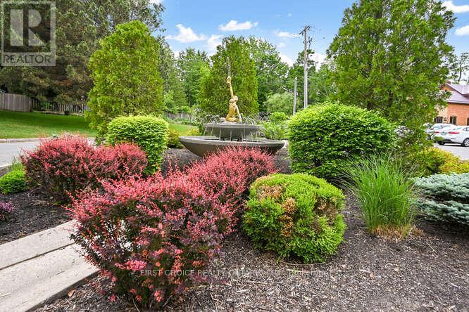 203 - 50 Market St Street, Gananoque, Ontario  K7G 2M3 - Photo 32 - X12712826