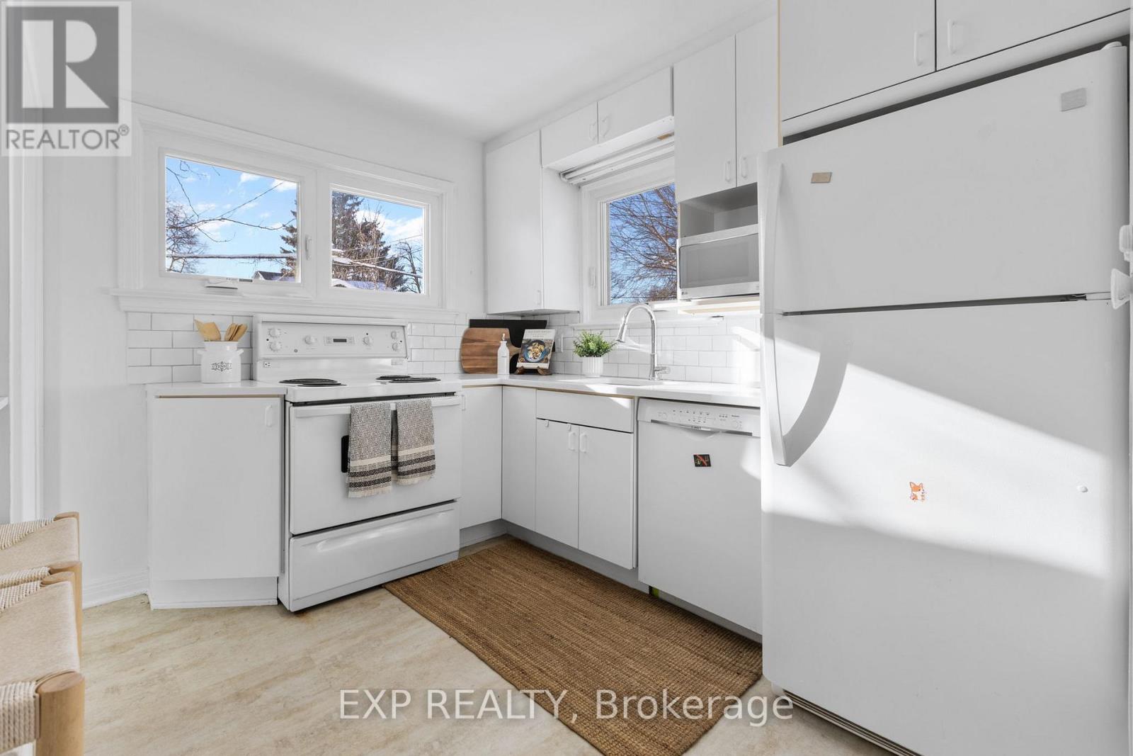 576 Donald Street, Ottawa, Ontario  K1K 1L6 - Photo 11 - X12712828